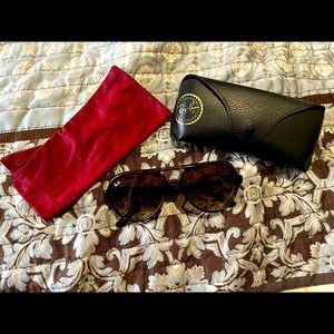 Worn Once Ray Ban Aviator Sunglasses